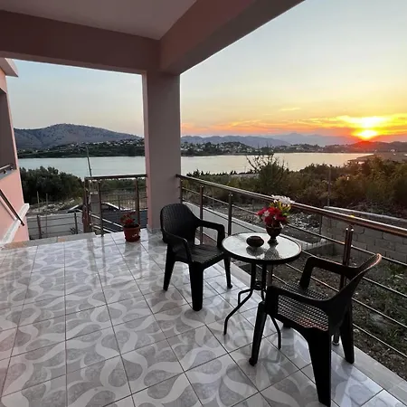 Maria 's Aparment Murzi